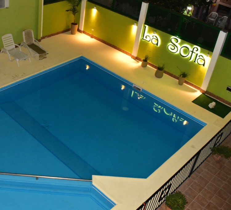 Pileta del hotel La Sofía
